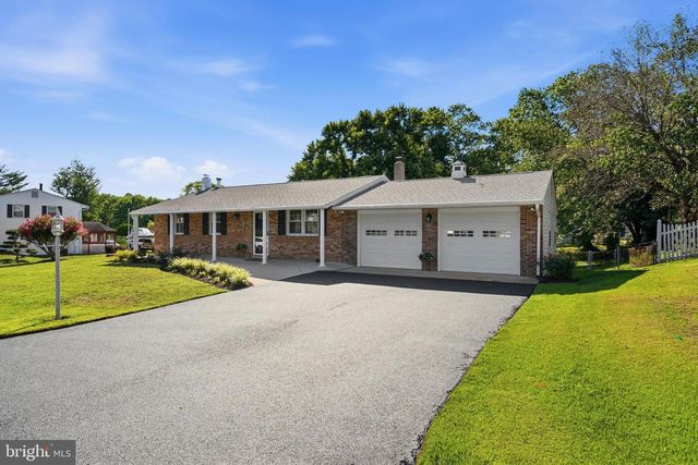 12182 CAVALIER DR, Dunkirk, MD 20754