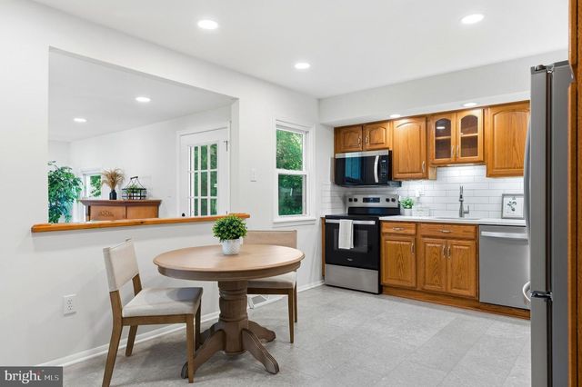 12182 CAVALIER DR, Dunkirk, MD 20754