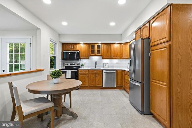 12182 CAVALIER DR, Dunkirk, MD 20754