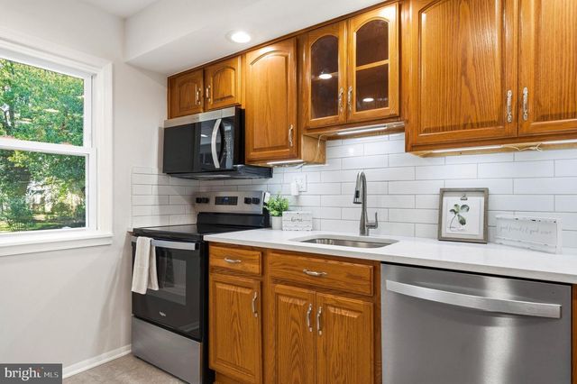 12182 CAVALIER DR, Dunkirk, MD 20754