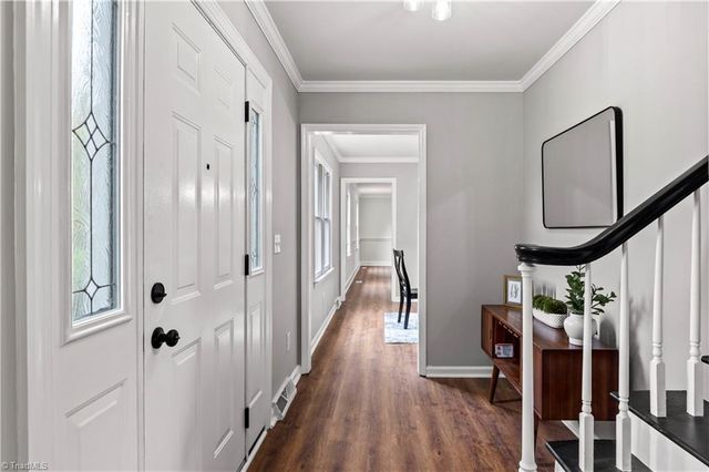 1650 W Clemmonsville Road, Winston-salem, NC 27127