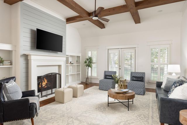 9230 White Ash Drive, Ooltewah, TN 37363