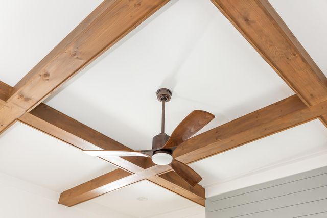 9230 White Ash Drive, Ooltewah, TN 37363