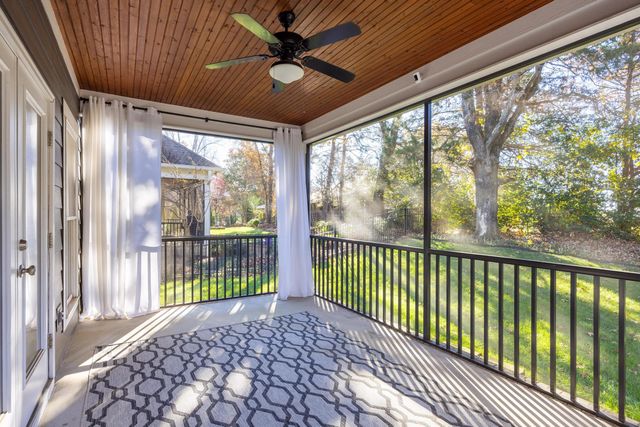 9230 White Ash Drive, Ooltewah, TN 37363