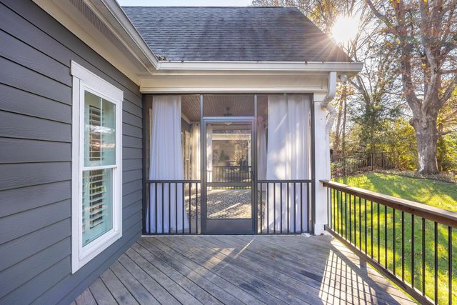 9230 White Ash Drive, Ooltewah, TN 37363