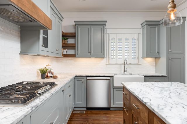 9230 White Ash Drive, Ooltewah, TN 37363