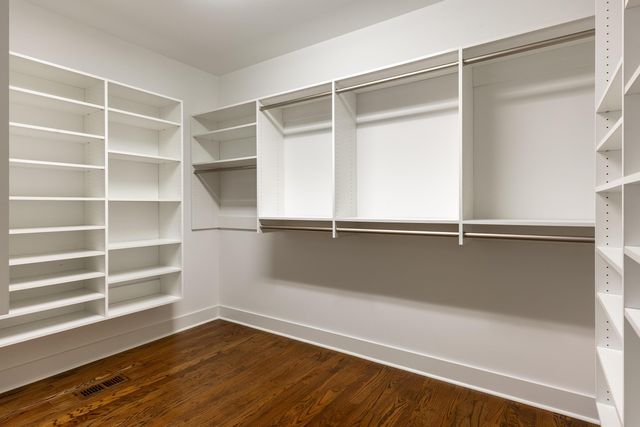 9230 White Ash Drive, Ooltewah, TN 37363