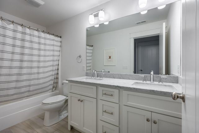 9230 White Ash Drive, Ooltewah, TN 37363