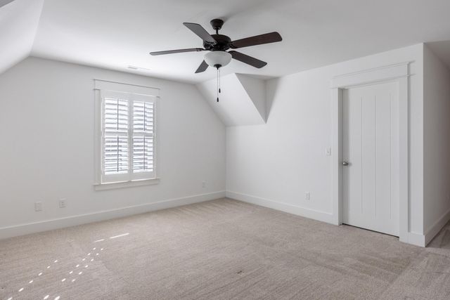 9230 White Ash Drive, Ooltewah, TN 37363