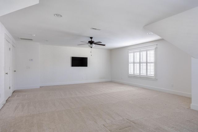 9230 White Ash Drive, Ooltewah, TN 37363