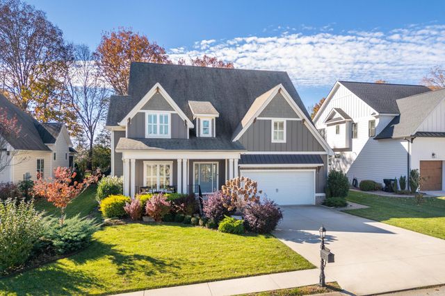 9230 White Ash Drive, Ooltewah, TN 37363