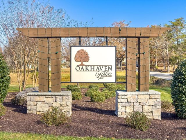 9230 White Ash Drive, Ooltewah, TN 37363