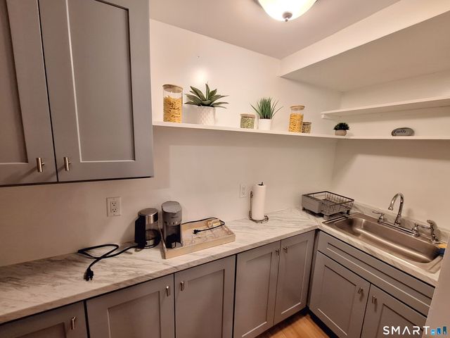 130 Celentano Drive, Naugatuck, CT 06770