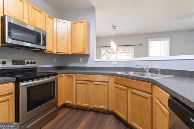 1126 Treymont Lane, Lawrenceville, GA 30045