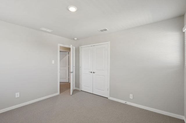 6625 Valley Lake Lane, Fort Worth, TX 76036