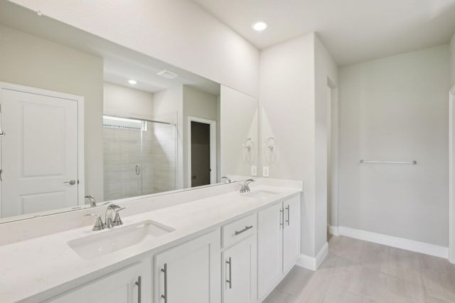 6625 Valley Lake Lane, Fort Worth, TX 76036