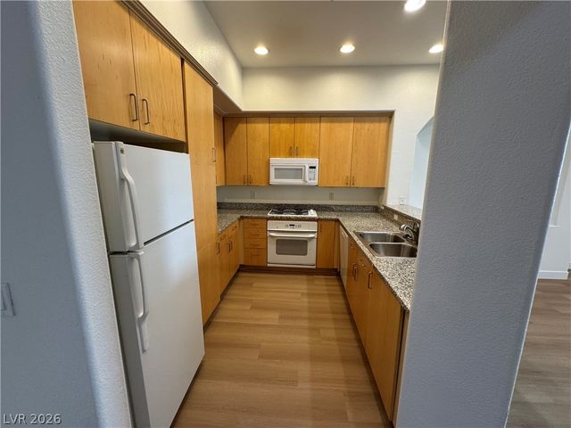 56 East Serene Avenue 216, Las Vegas, NV 89123