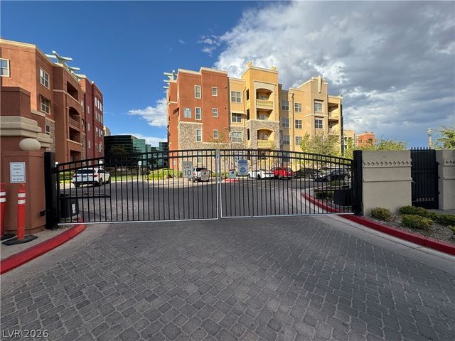56 East Serene Avenue 216, Las Vegas, NV 89123