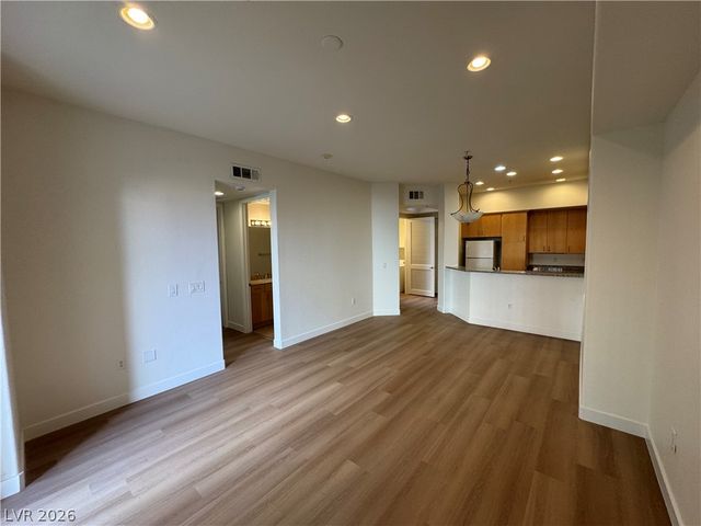 56 East Serene Avenue 216, Las Vegas, NV 89123