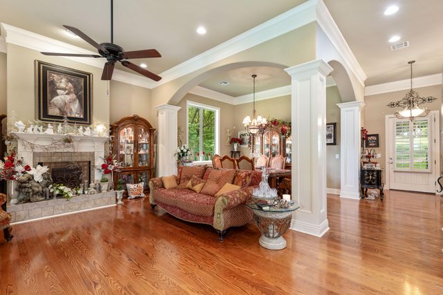 3452 Scenic Drive, Grove, OK 74344