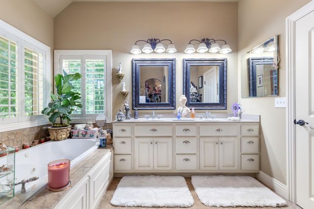 3452 Scenic Drive, Grove, OK 74344