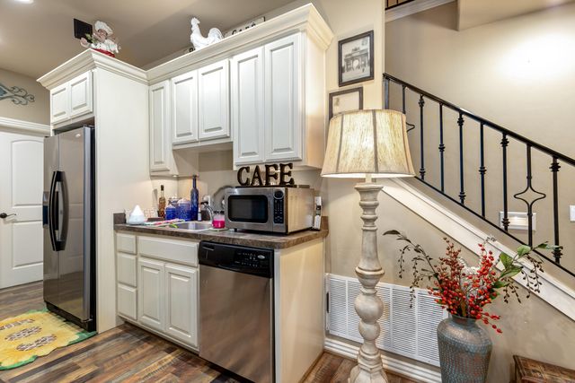 3452 Scenic Drive, Grove, OK 74344