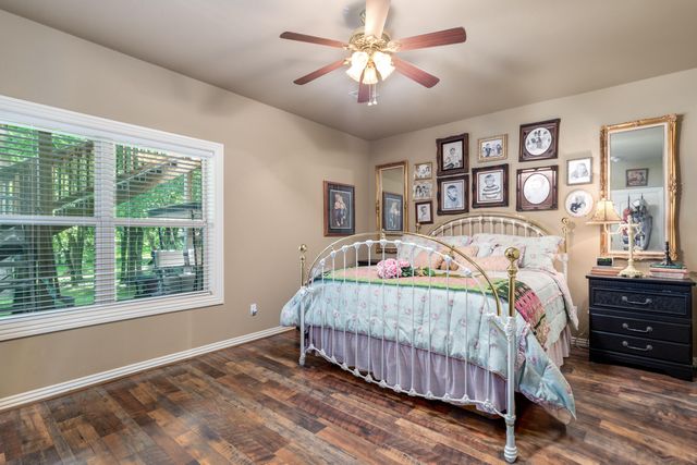 3452 Scenic Drive, Grove, OK 74344