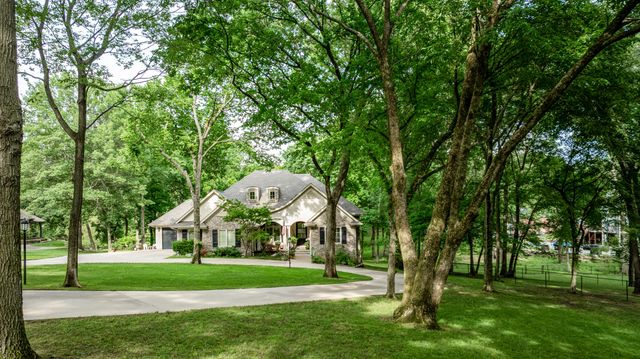 3452 Scenic Drive, Grove, OK 74344