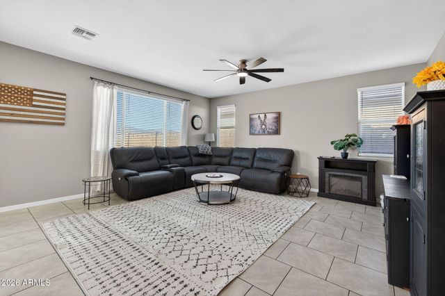 8318 N 186TH Lane, Waddell, AZ 85355
