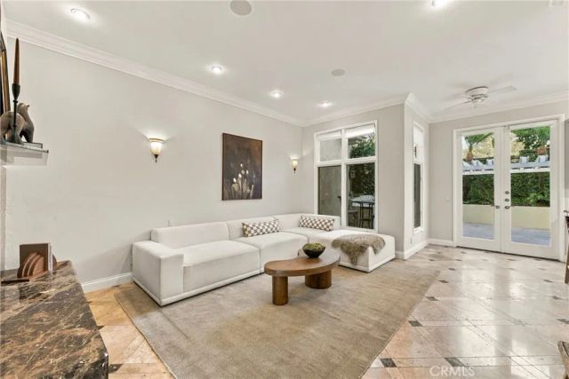 9703 Keeneland, La Jolla, CA 92037