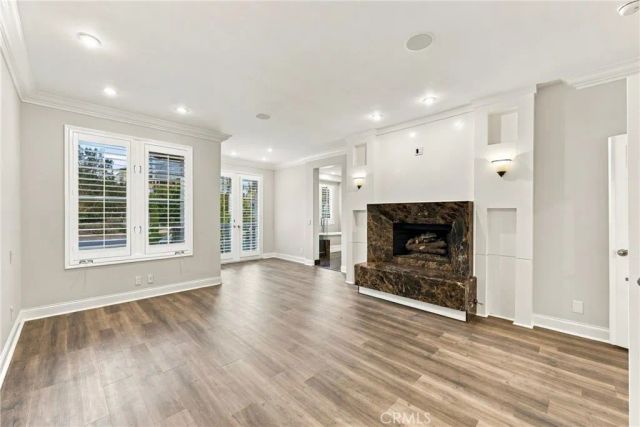 9703 Keeneland, La Jolla, CA 92037