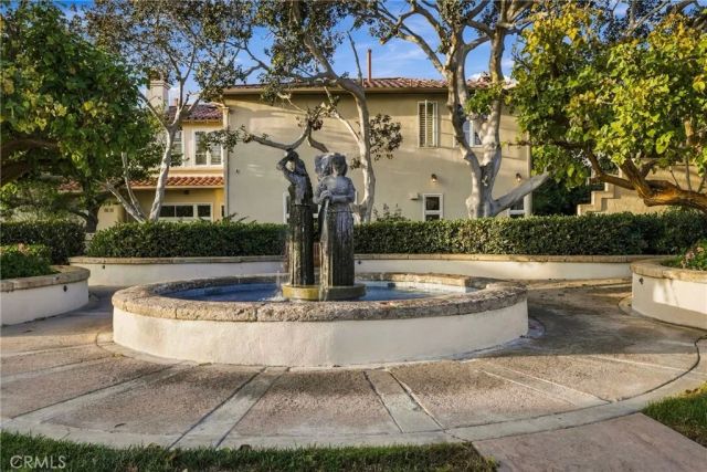 9703 Keeneland, La Jolla, CA 92037