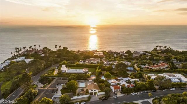 9703 Keeneland, La Jolla, CA 92037