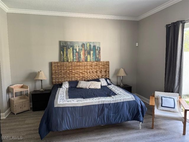 7549 Garibaldi CT, Naples, FL 34114