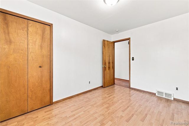 11165 Hanna Drive, Sterling Heights, MI 48312