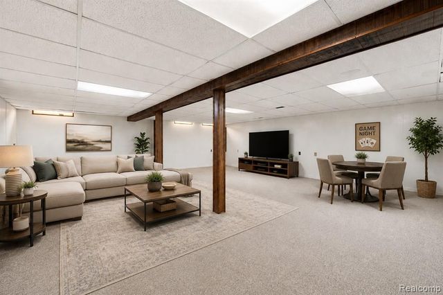 11165 Hanna Drive, Sterling Heights, MI 48312