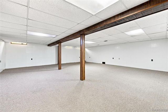 11165 Hanna Drive, Sterling Heights, MI 48312