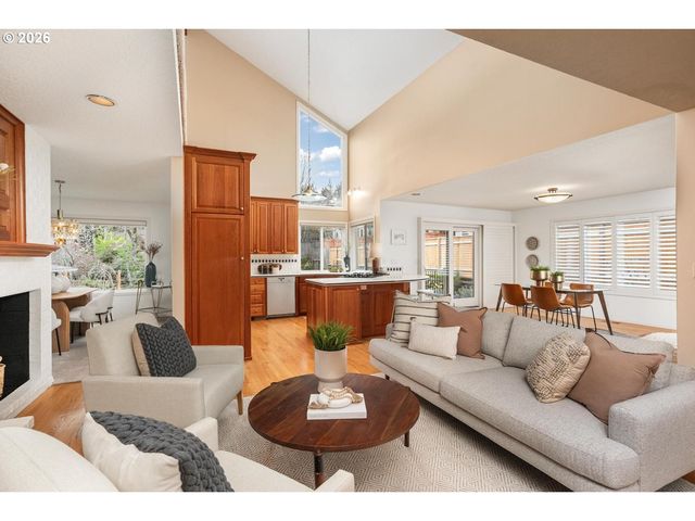 795 Nw 87TH Ter, Portland, OR 97229