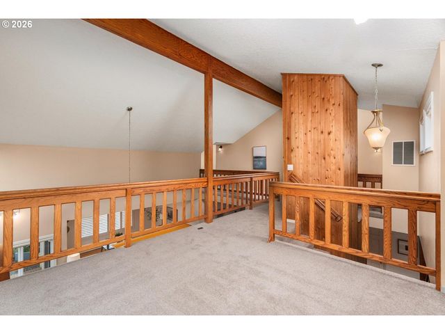 795 Nw 87TH Ter, Portland, OR 97229