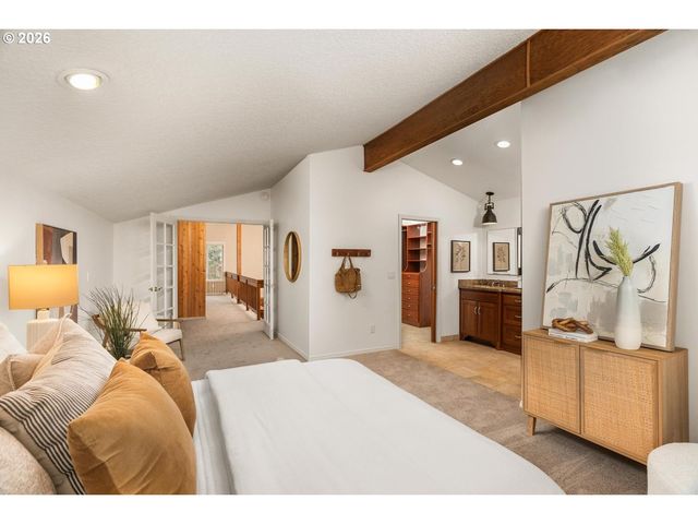 795 Nw 87TH Ter, Portland, OR 97229