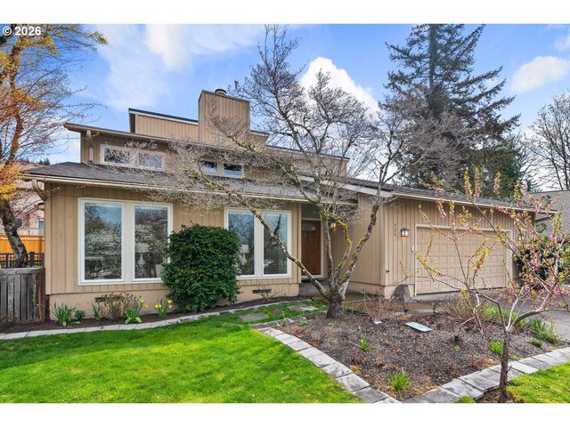 795 Nw 87TH Ter, Portland, OR 97229