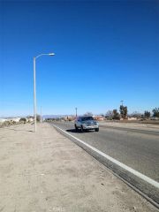957 El Mirage, Adelanto, CA 92301