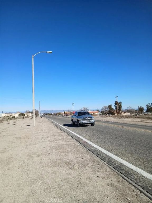 957 El Mirage, Adelanto, CA 92301