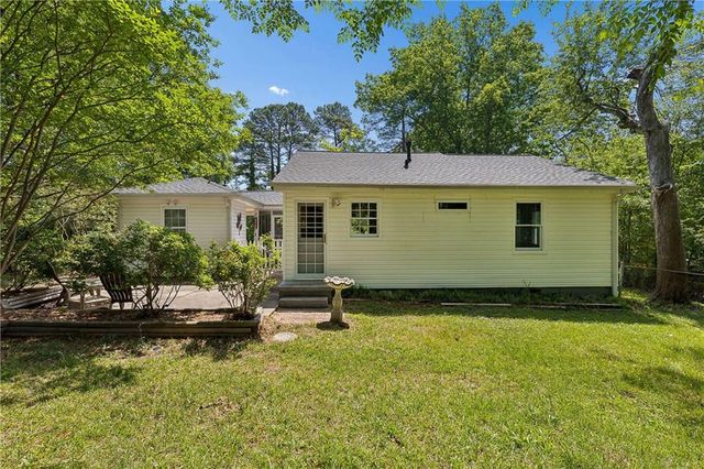 1395 Dorothy Drive, Decatur, GA 30030