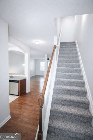 1402 Bayrose Circle 2B, East Point, GA 30344