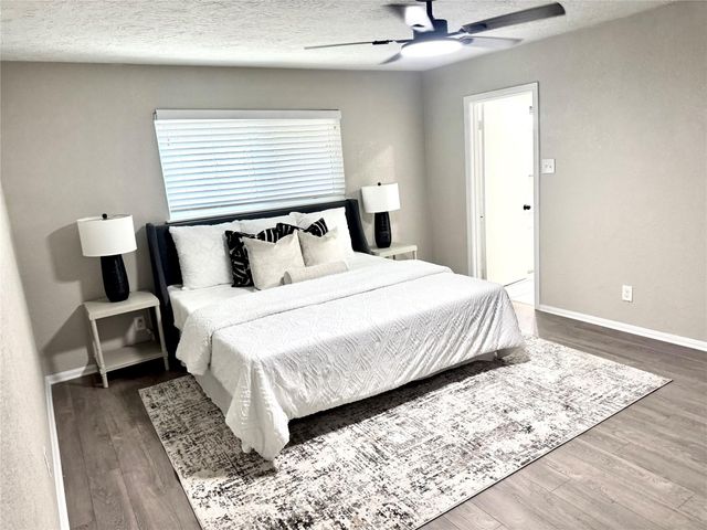 1211 Shorewood Drive, Seabrook, TX 77586