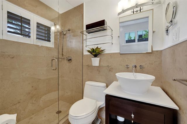 1701 NE 40th Street, Oakland Park, FL 33334