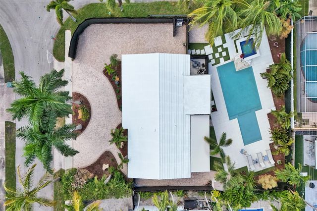 1701 NE 40th Street, Oakland Park, FL 33334