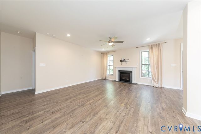 5365 Villa Green Ct, Providence Forge, VA 23140