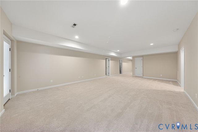 5365 Villa Green Ct, Providence Forge, VA 23140
